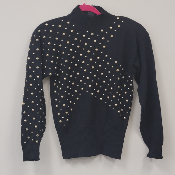 Lillie Rubin Black Sweater with Pearl Embellishments